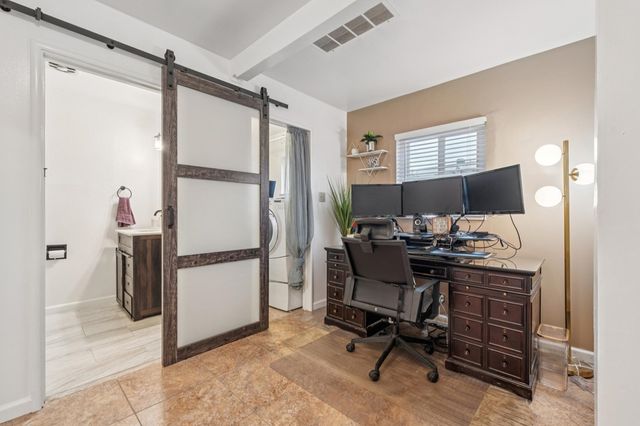 26848 Eldridge Ave, Hayward, CA 94544