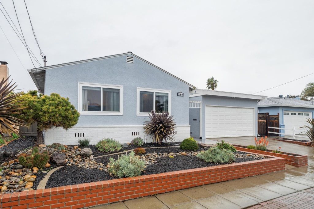 26848 Eldridge Ave, Hayward, CA 94544