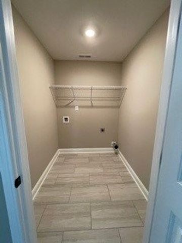 1120 Old Charlotte Trce, Clarksville, TN 37040