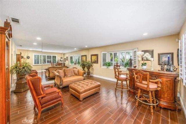 2401 Northmoor, Corona, CA 92882