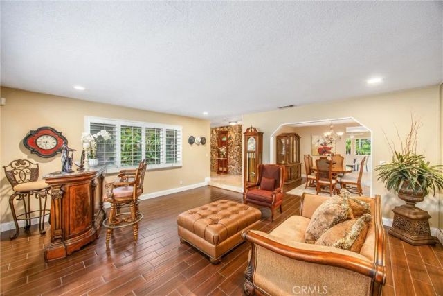 2401 Northmoor, Corona, CA 92882