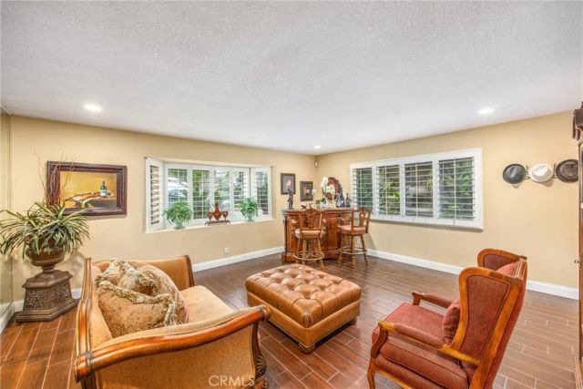 2401 Northmoor, Corona, CA 92882