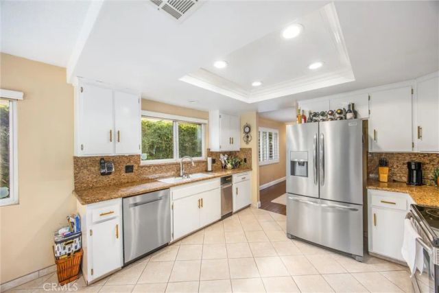 2401 Northmoor, Corona, CA 92882