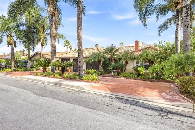 2401 Northmoor, Corona, CA 92882