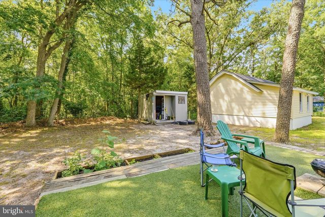84 LIGHTHOUSE DR, Waretown, NJ 08758