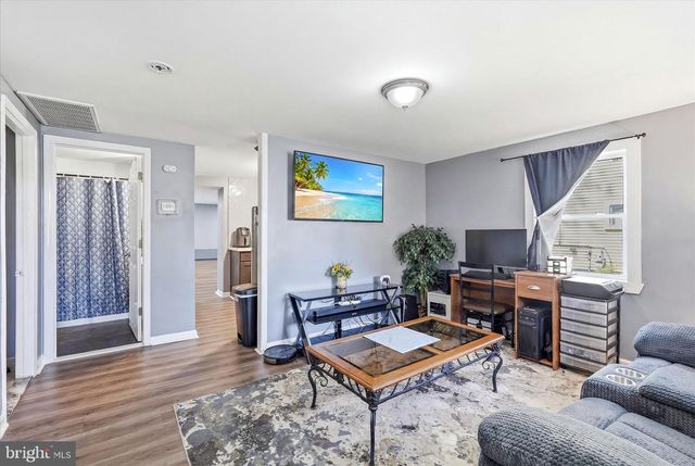84 LIGHTHOUSE DR, Waretown, NJ 08758