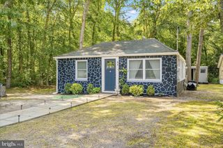 84 LIGHTHOUSE DR, Waretown, NJ 08758