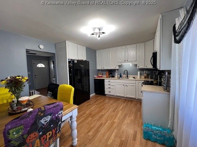 1452 Clearview Heights Road, Charleston, WV 25312