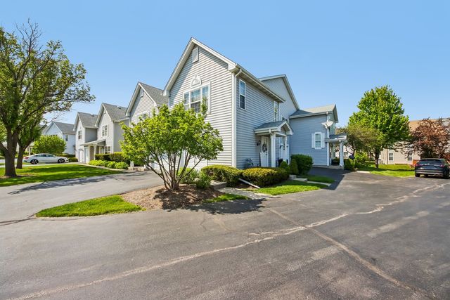 1344 Orleans Drive, Mundelein, IL 60060