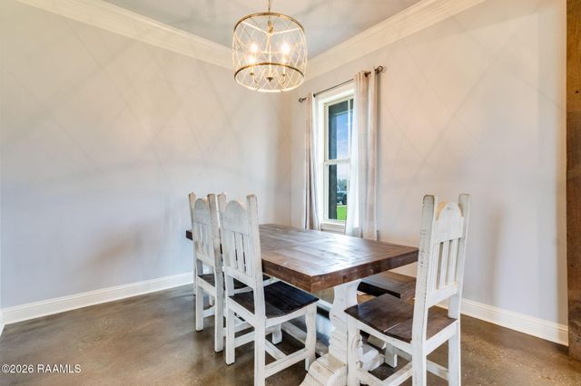 555 Longwood Drive, Opelousas, LA 70570