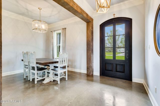 555 Longwood Drive, Opelousas, LA 70570