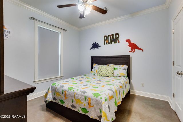 555 Longwood Drive, Opelousas, LA 70570