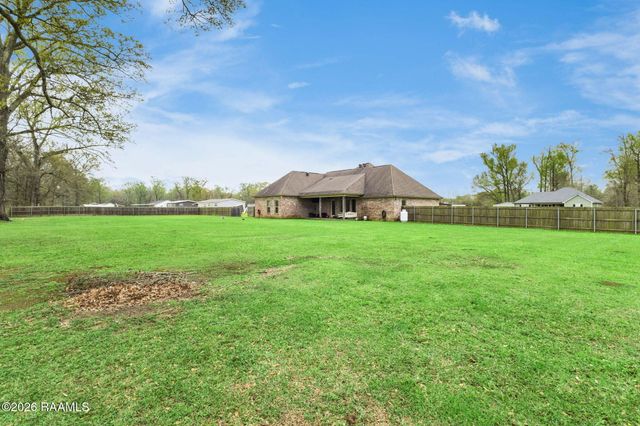 555 Longwood Drive, Opelousas, LA 70570