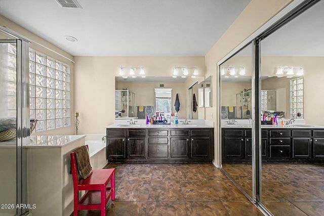 6813 W IVANHOE Street, Chandler, AZ 85226