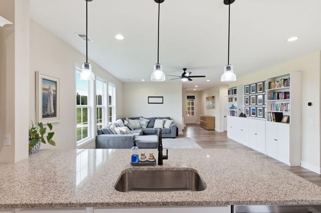 181 Crossing View Drive, Berea, KY 40403