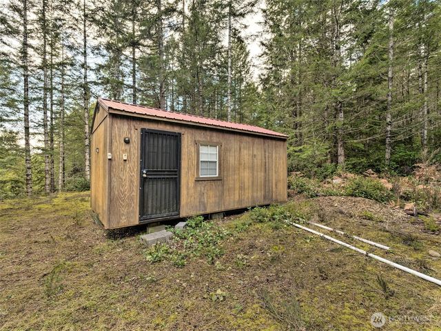 131 E Skyview Drive, Union, WA 98592