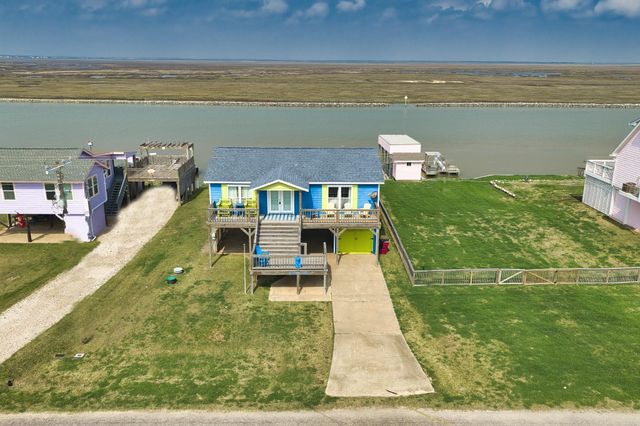 1191 County Road 230, Sargent, TX 77414