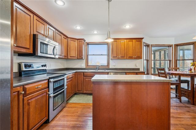 1164 Kyle Drive NE, Iowa City, IA 52240