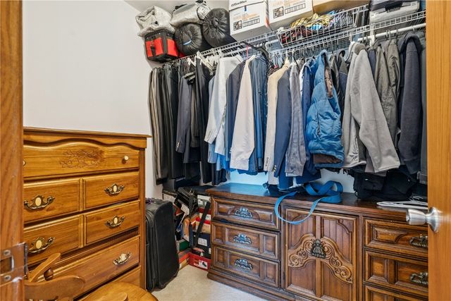 1164 Kyle Drive NE, Iowa City, IA 52240