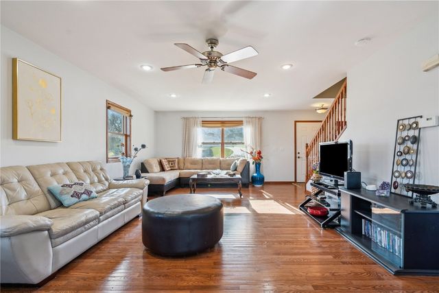 1164 Kyle Drive NE, Iowa City, IA 52240