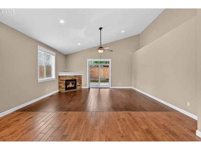 10001 Nw 24TH Ct, Vancouver, WA 98685