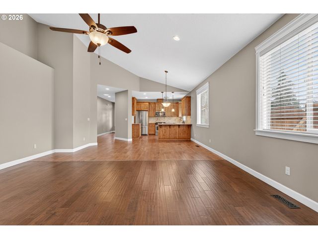 10001 Nw 24TH Ct, Vancouver, WA 98685