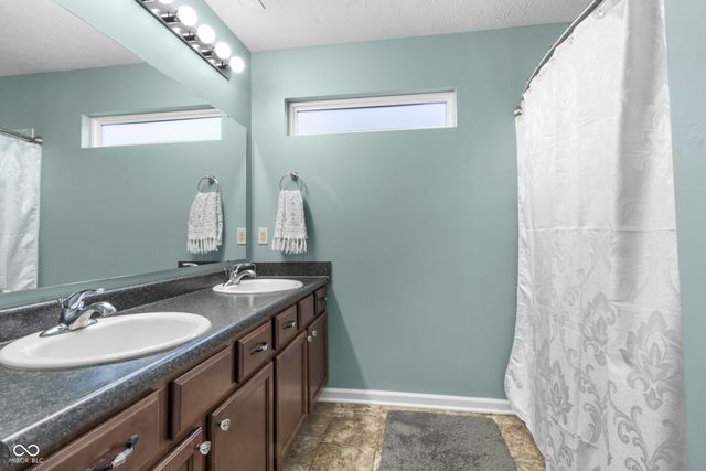 1266 W Limestone Way, Fortville, IN 46040