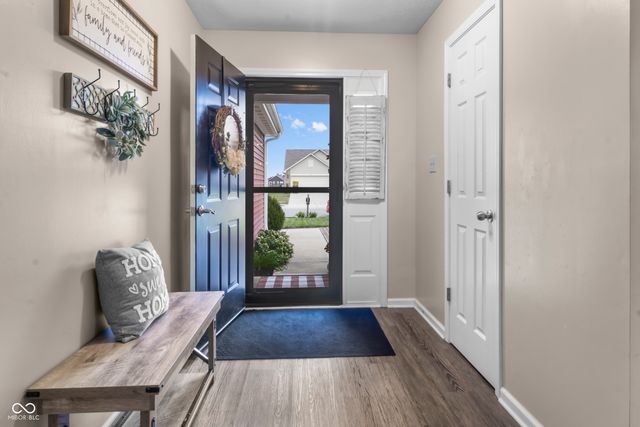 1266 W Limestone Way, Fortville, IN 46040