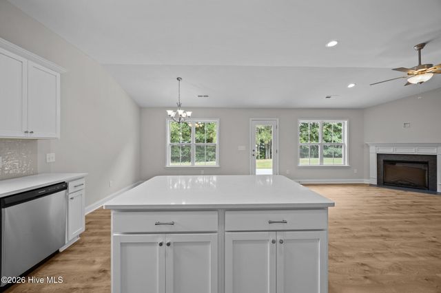 2321 Rhinestone Drive, Winterville, NC 28590