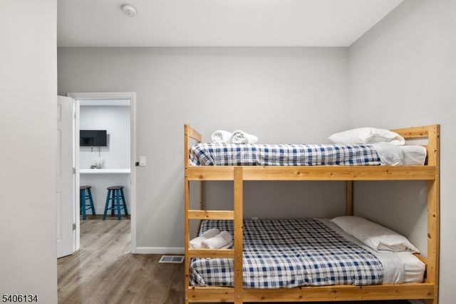 396 14Th Ave, Irvington Twp., NJ 07111