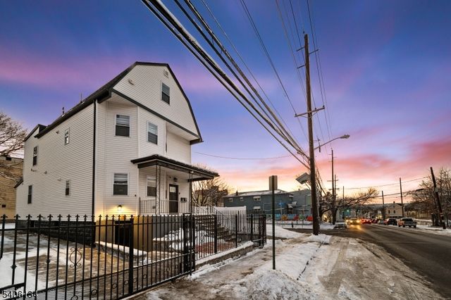 396 14Th Ave, Irvington Twp., NJ 07111