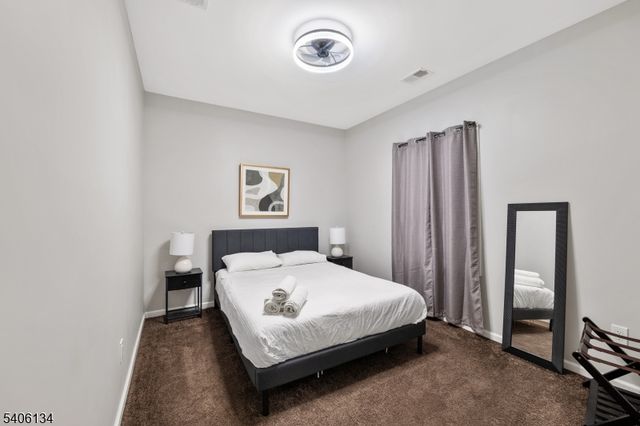 396 14Th Ave, Irvington Twp., NJ 07111