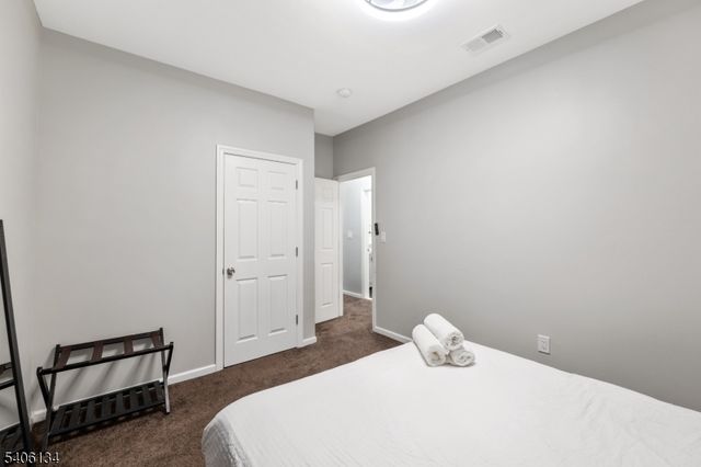 396 14Th Ave, Irvington Twp., NJ 07111