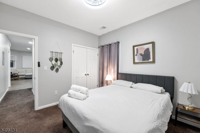 396 14Th Ave, Irvington Twp., NJ 07111