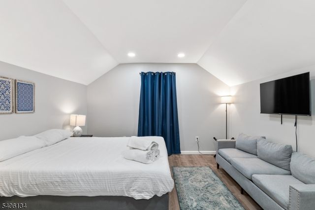 396 14Th Ave, Irvington Twp., NJ 07111