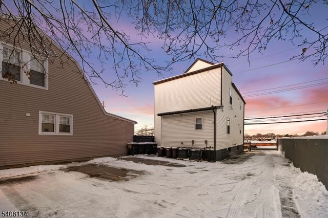 396 14Th Ave, Irvington Twp., NJ 07111