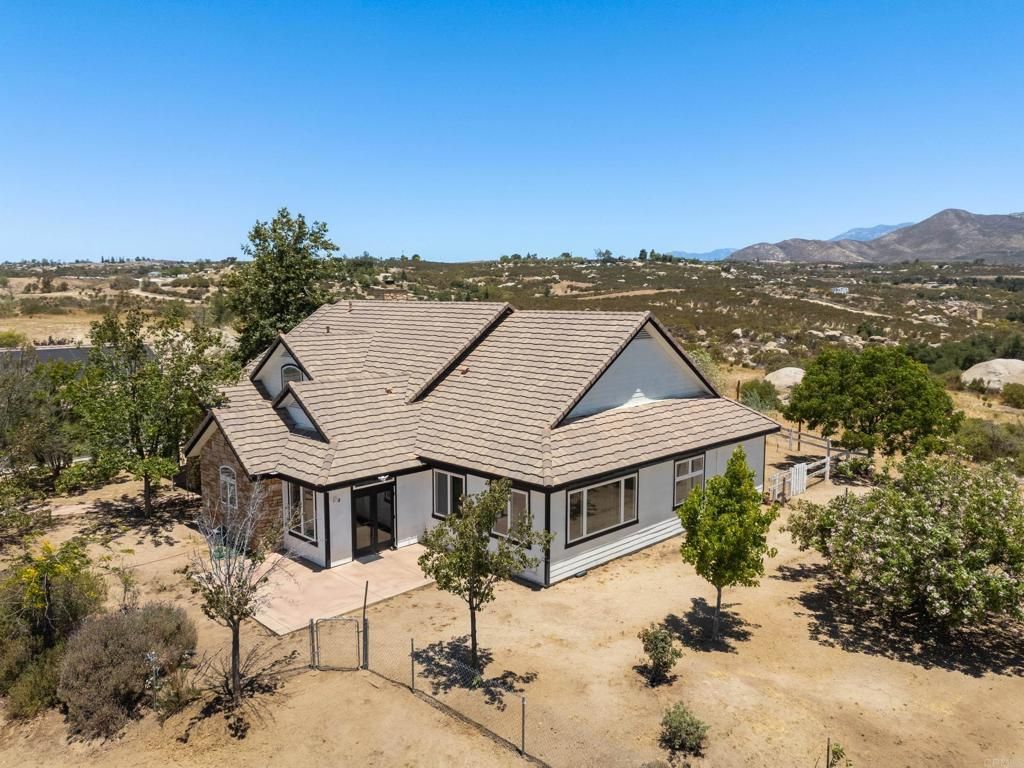 44075 Timber Trail, Hemet, CA 92544 — exterior