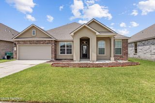 209 Rue Cordorcet, Youngsville, LA 70592