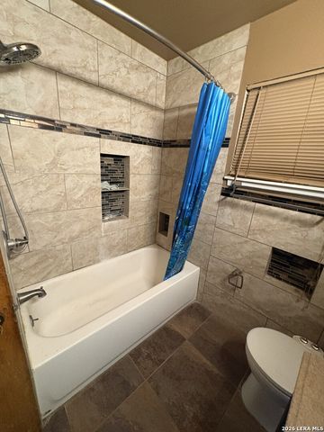 419 Upland Rd, San Antonio, TX 78220