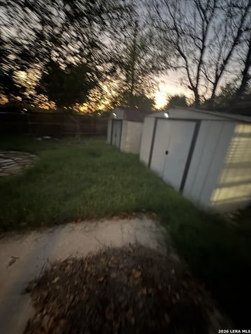 419 Upland Rd, San Antonio, TX 78220