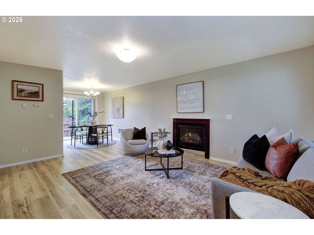 3300 KAUFFMAN Ave 11, Vancouver, WA 98660