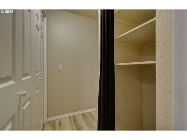 3300 KAUFFMAN Ave 11, Vancouver, WA 98660
