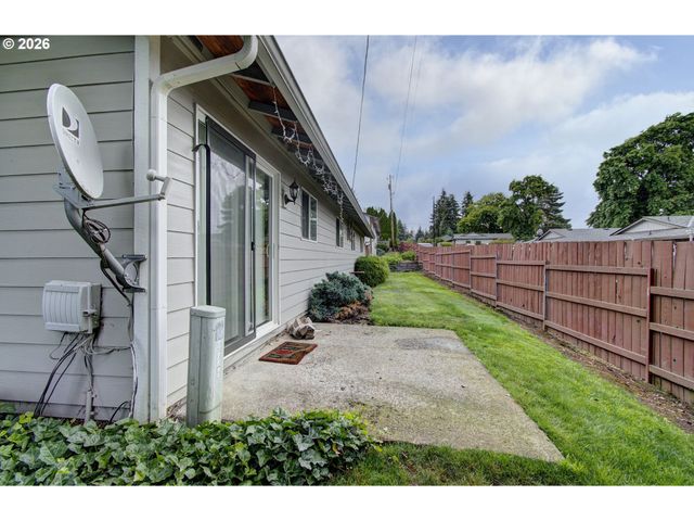 3300 KAUFFMAN Ave 11, Vancouver, WA 98660