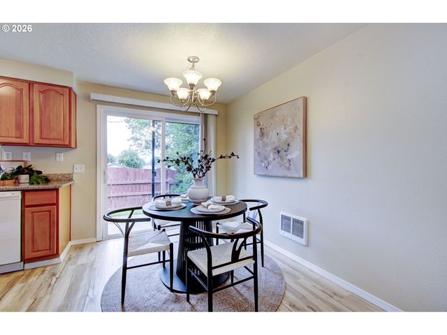 3300 KAUFFMAN Ave 11, Vancouver, WA 98660