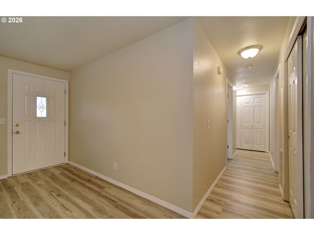 3300 KAUFFMAN Ave 11, Vancouver, WA 98660