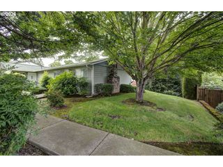 3300 KAUFFMAN Ave 11, Vancouver, WA 98660