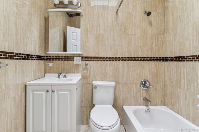 9125 90th Street, Woodhaven, NY 11421