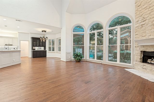801 Shady Bend Court, Highland Village, TX 75077