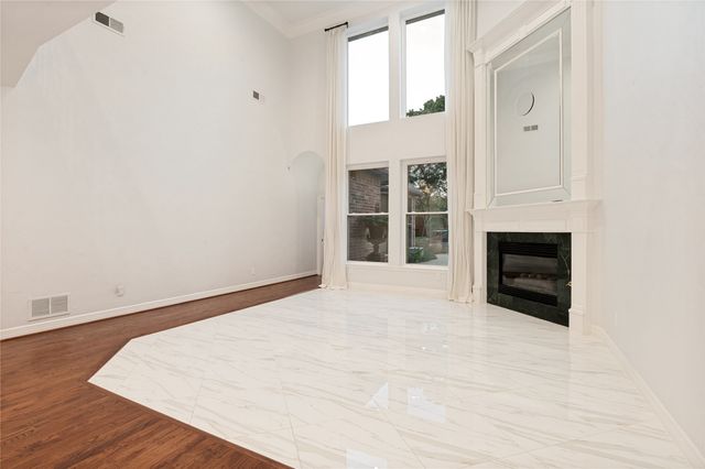 801 Shady Bend Court, Highland Village, TX 75077