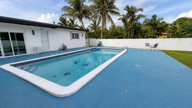 430 NE 145th Street, Miami, FL 33161